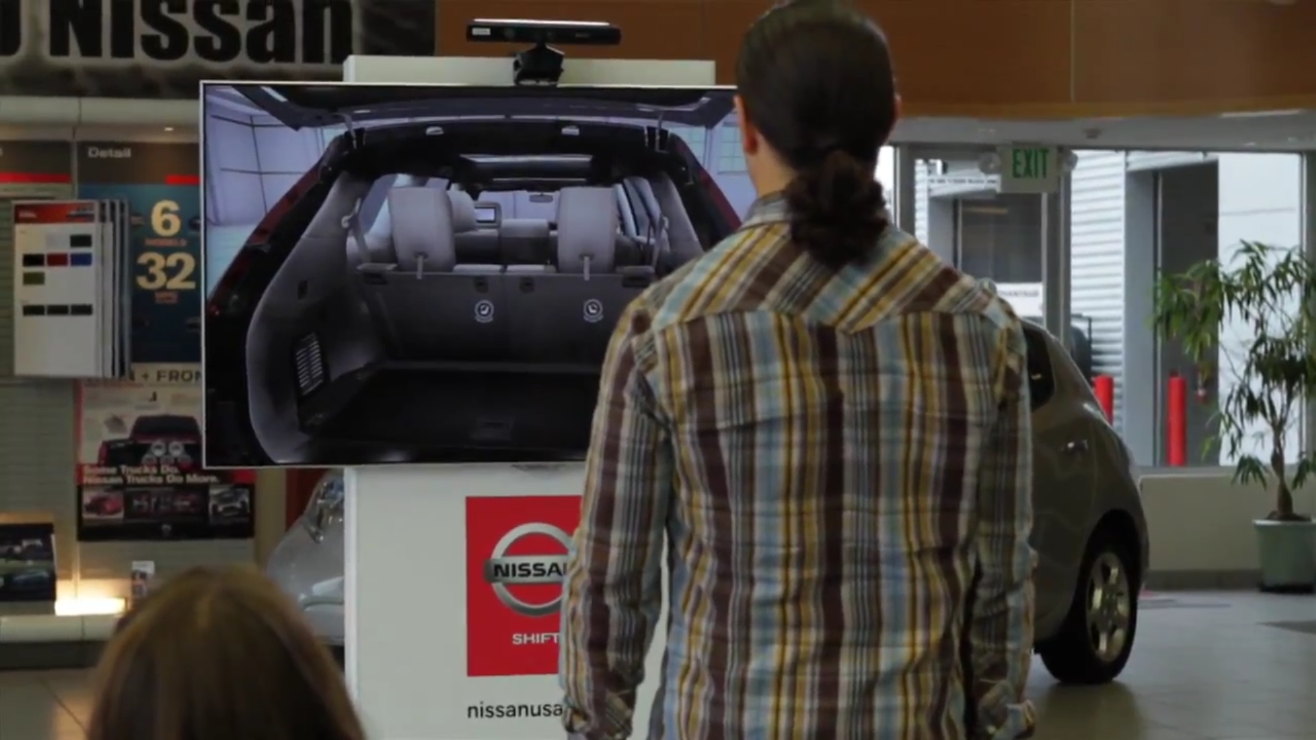 Nissan Pathfinder Kinect Trunk